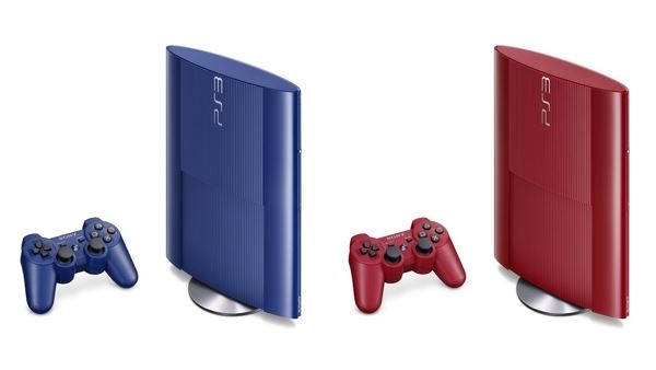 Le PS3 Superslim rosse e blu arriveranno in UK il prossimo mese