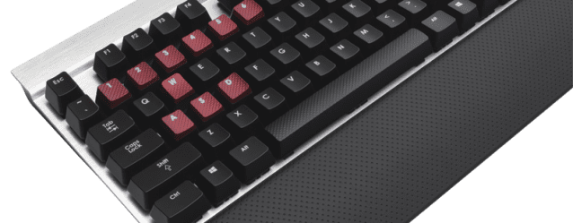 Corsair presenta la tastiera da Vengeance K70 con retroilluminazione regolabile tasto per tasto mobile