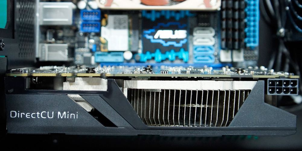 Asus presenta la scheda video NVIDIA GTX 670 ristretta