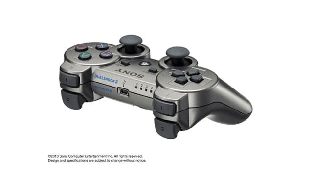 Il Dual Shock 3 si colora di grigio in Giappone