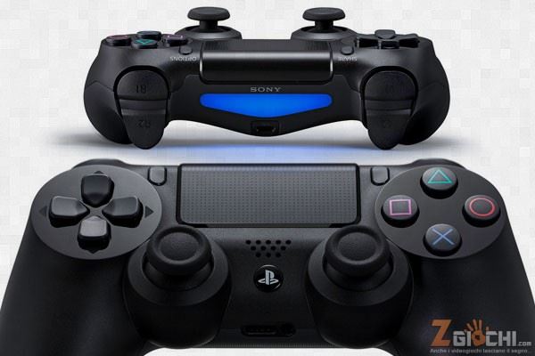 Immagini comparative tra il Dualshock 3 e il Dualshock 4